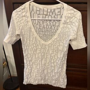 Lululemon White manifesto V-Neck Graphic Tee